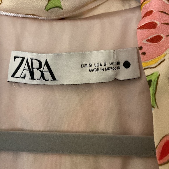 ZARA Robe Sz. S - Picture 2 of 5